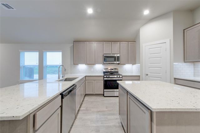 731 Orchard Vale Road, Rosharon, TX 77583