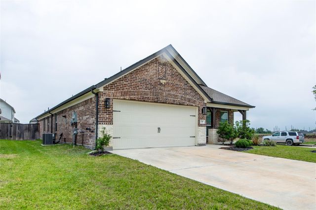 731 Orchard Vale Road, Rosharon, TX 77583