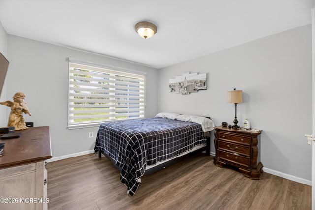 76 Coldspring Road, Freehold, NJ 07728
