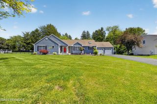 76 Coldspring Road, Freehold, NJ 07728