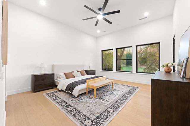23796 Landon Evan Ln, Auburn, CA 95602