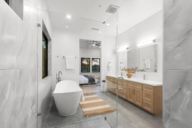 23796 Landon Evan Ln, Auburn, CA 95602