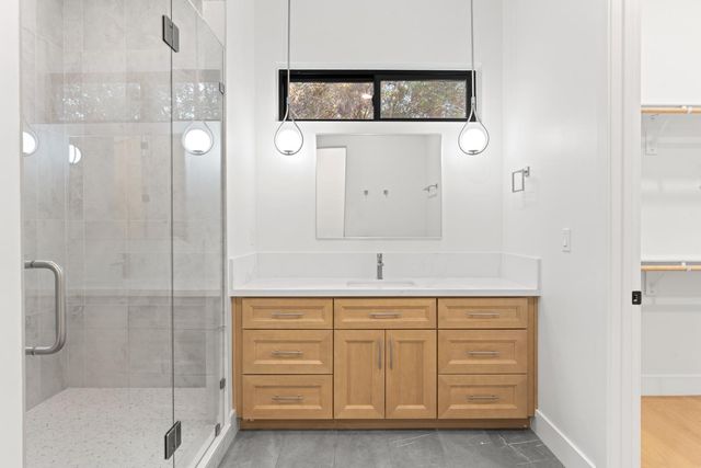 23796 Landon Evan Ln, Auburn, CA 95602