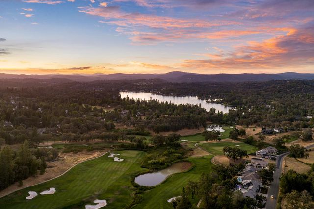 23796 Landon Evan Ln, Auburn, CA 95602