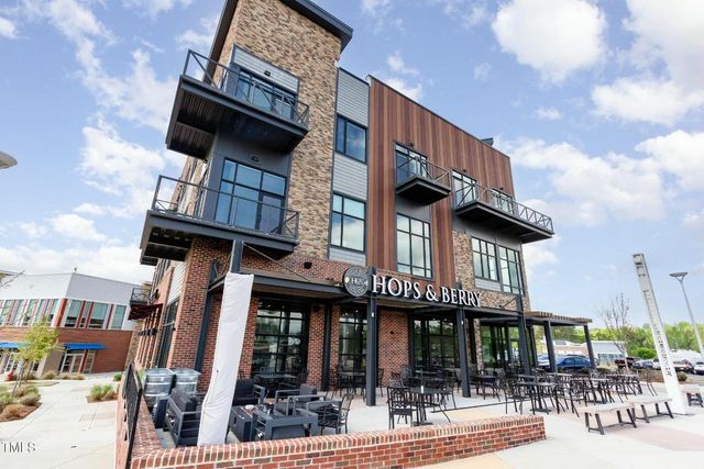 120 Mosaic Boulevard 308, Pittsboro, NC 27312