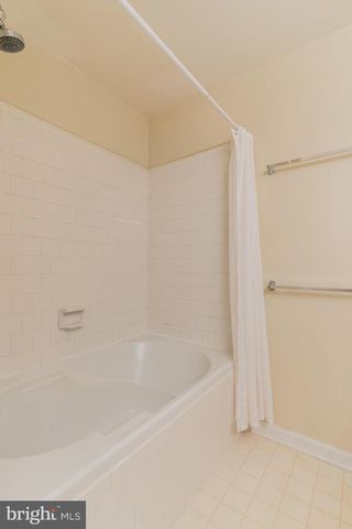 21773 BALDWIN SQ, Sterling, VA 20164
