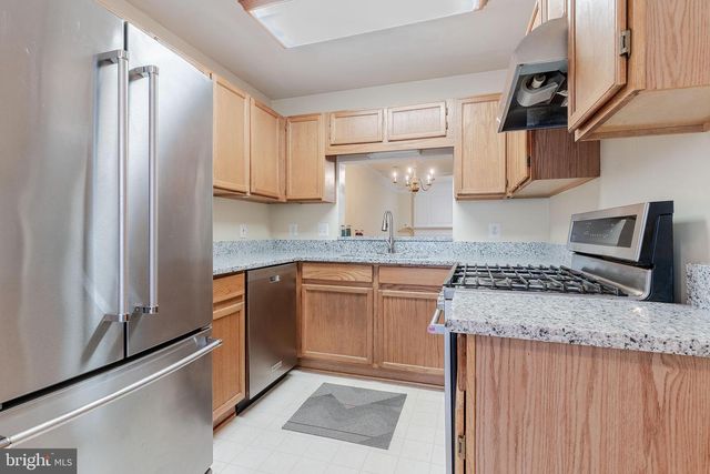 21773 BALDWIN SQ, Sterling, VA 20164
