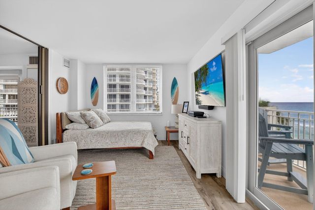 3215 S Ocean Boulevard 412, Highland Beach, FL 33487