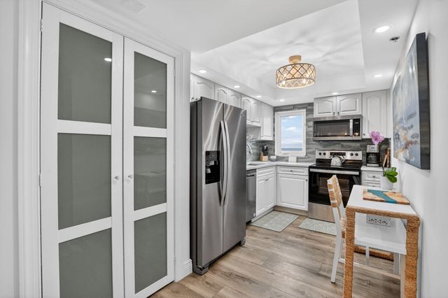 3215 S Ocean Boulevard 412, Highland Beach, FL 33487