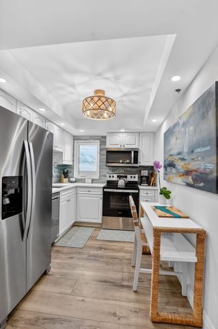 3215 S Ocean Boulevard 412, Highland Beach, FL 33487