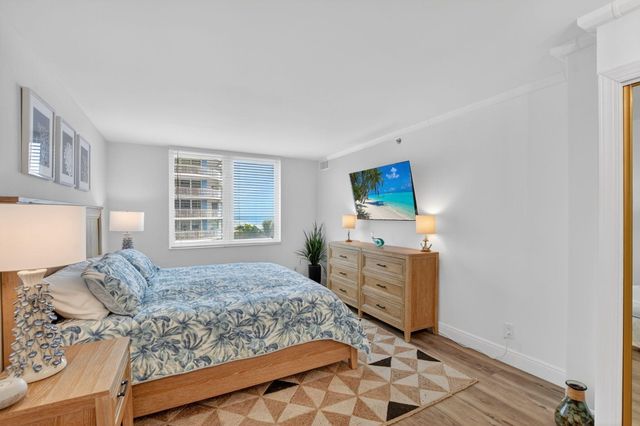 3215 S Ocean Boulevard 412, Highland Beach, FL 33487