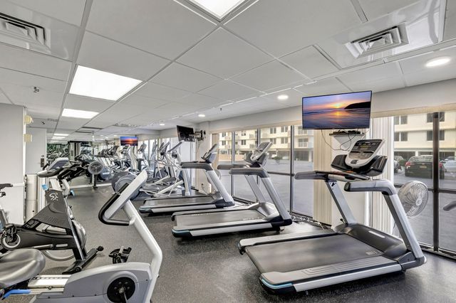 3215 S Ocean Boulevard 412, Highland Beach, FL 33487