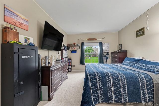 2263 Marissa Way, Shelby Twp, MI 48316