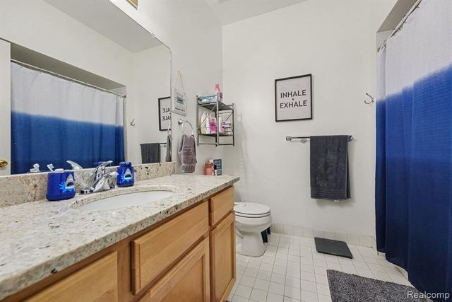2263 Marissa Way, Shelby Twp, MI 48316