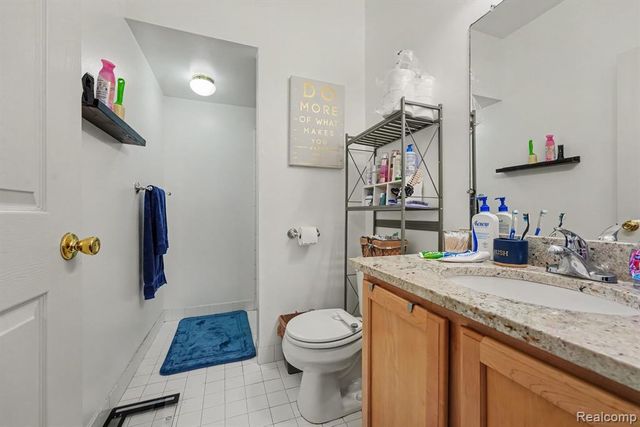 2263 Marissa Way, Shelby Twp, MI 48316