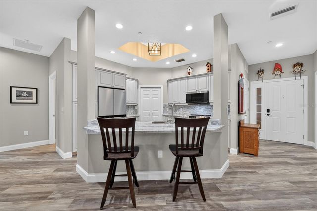 205 BRIGHTWATER DRIVE 202, Clearwater Beach, FL 33767