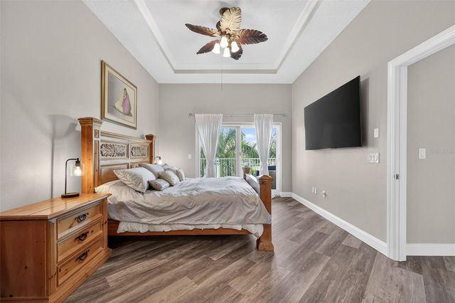 205 BRIGHTWATER DRIVE 202, Clearwater Beach, FL 33767