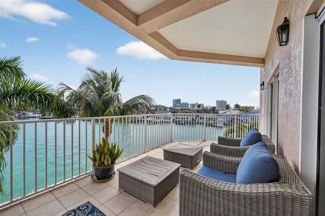 205 BRIGHTWATER DRIVE 202, Clearwater Beach, FL 33767