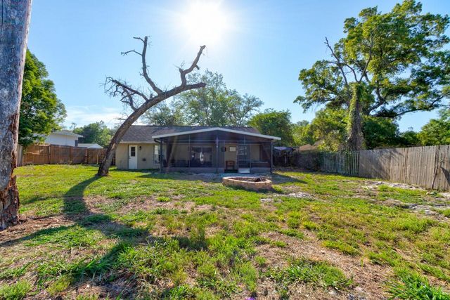 252 E LANCASTER AVENUE, Orange City, FL 32763