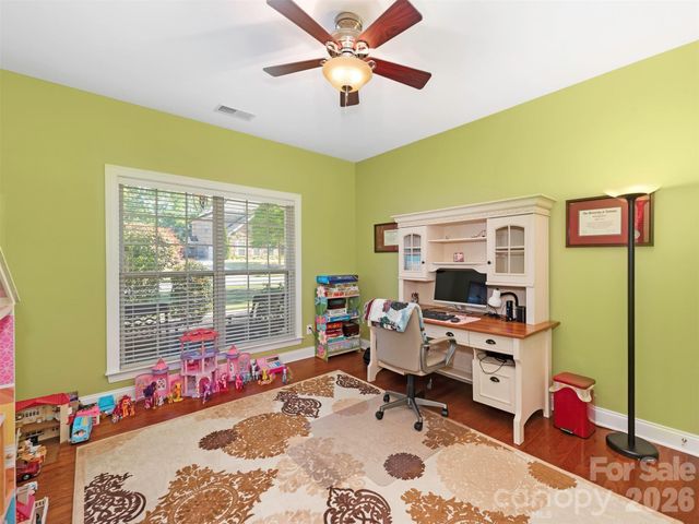 8638 Savannah Road, Harrisburg, NC 28075