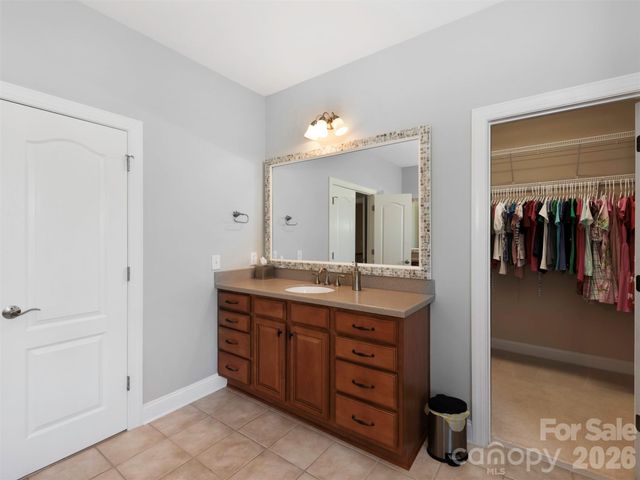 8638 Savannah Road, Harrisburg, NC 28075