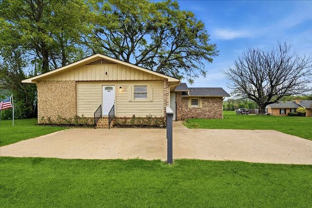 15106 County Road 431, Lindale, TX 75771