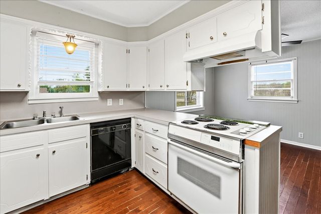 15106 County Road 431, Lindale, TX 75771