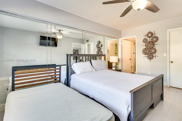 250 181st Dr 102, Sunny Isles Beach, FL 33160