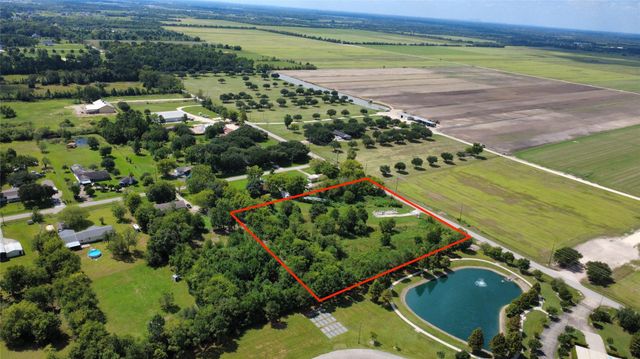21050 Crosby Eastgate Road, Crosby, TX 77532