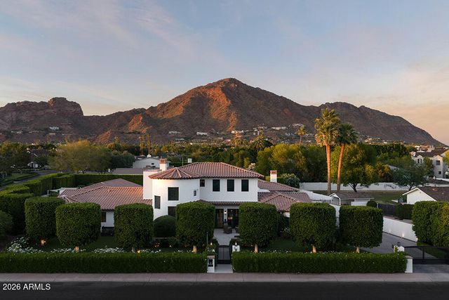 4908 E CALLE DEL MEDIO --, Phoenix, AZ 85018