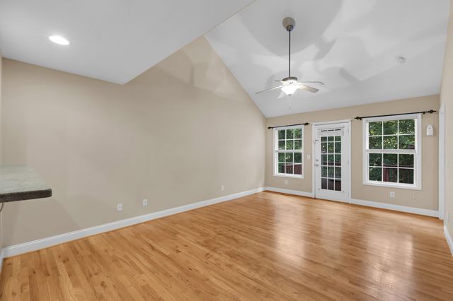 116 Noel Cove Cir, Hermitage, TN 37076