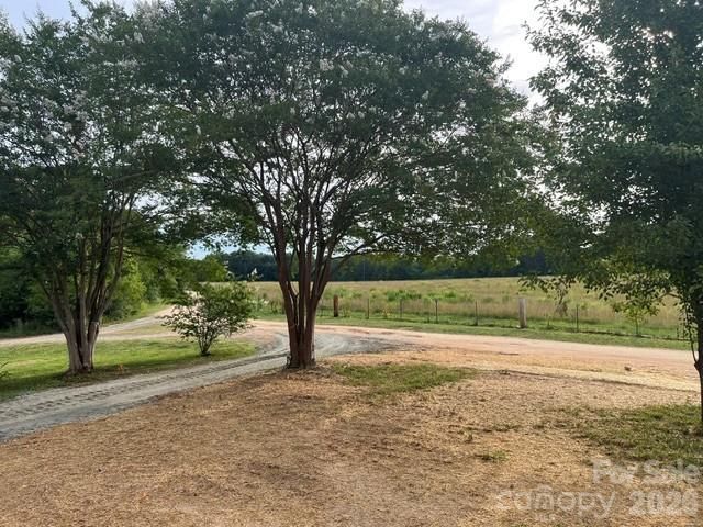 204 A L Fox Road, Taylorsville, NC 28681