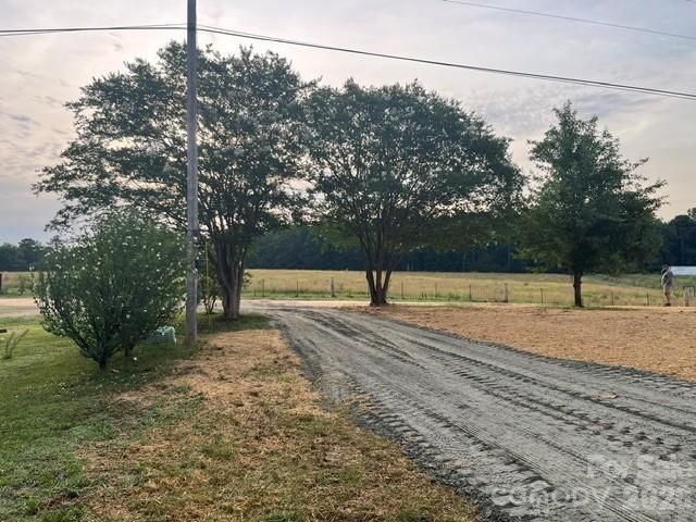 204 A L Fox Road, Taylorsville, NC 28681