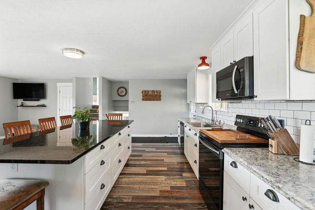 1721 Kirkpatrick Rd, Elk, WA 99009