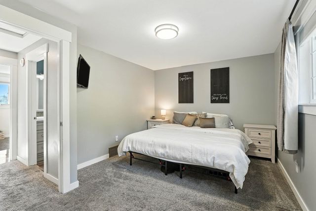 1721 Kirkpatrick Rd, Elk, WA 99009