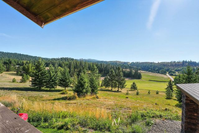 1721 Kirkpatrick Rd, Elk, WA 99009