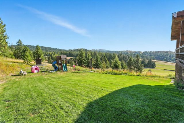 1721 Kirkpatrick Rd, Elk, WA 99009