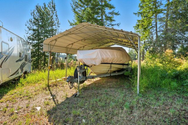 1721 Kirkpatrick Rd, Elk, WA 99009
