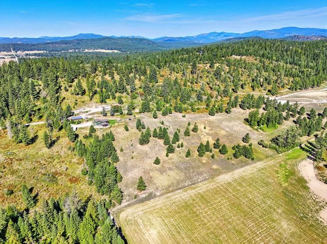 1721 Kirkpatrick Rd, Elk, WA 99009