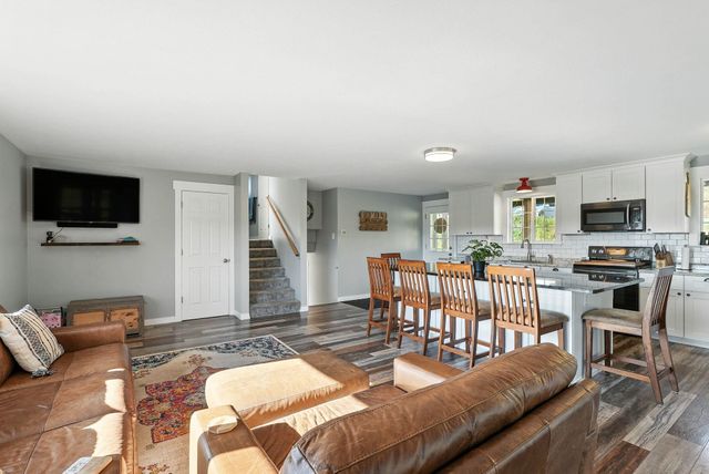 1721 Kirkpatrick Rd, Elk, WA 99009