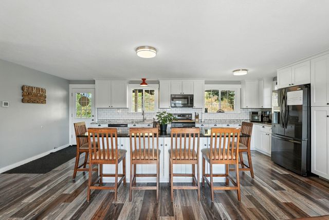 1721 Kirkpatrick Rd, Elk, WA 99009