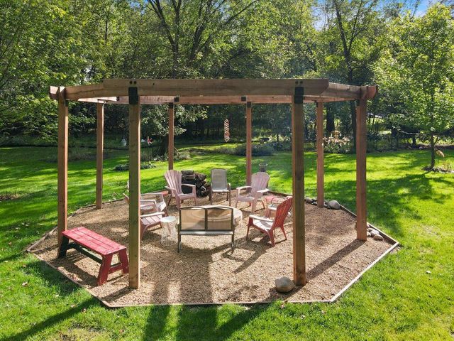 1930 127th Circle NW, Coon Rapids, MN 55448