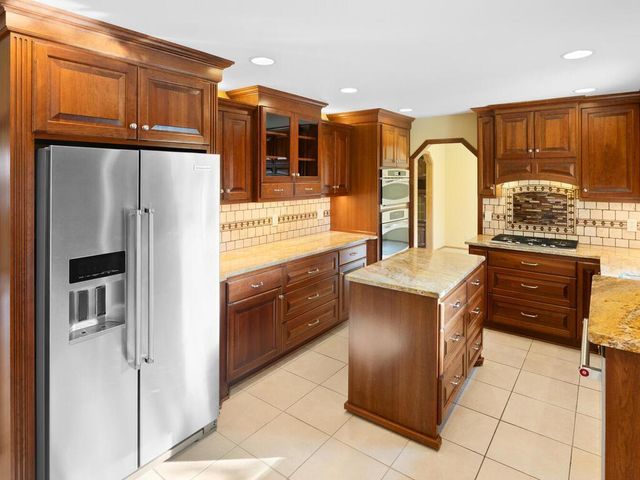 1930 127th Circle NW, Coon Rapids, MN 55448