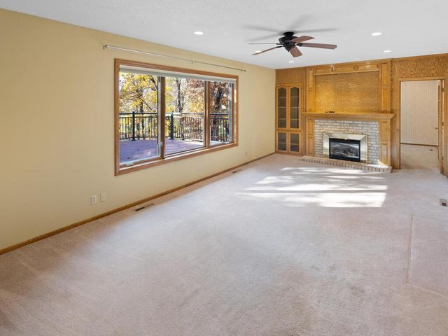 1930 127th Circle NW, Coon Rapids, MN 55448