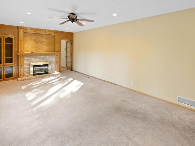 1930 127th Circle NW, Coon Rapids, MN 55448