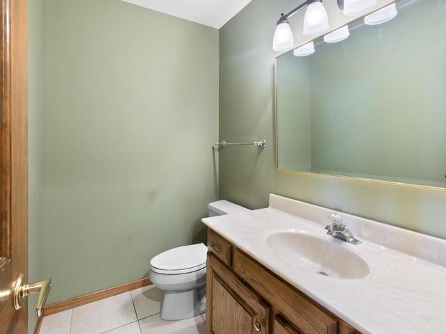 1930 127th Circle NW, Coon Rapids, MN 55448