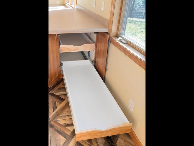 1930 127th Circle NW, Coon Rapids, MN 55448