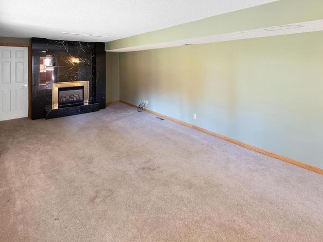 1930 127th Circle NW, Coon Rapids, MN 55448