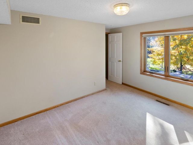 1930 127th Circle NW, Coon Rapids, MN 55448