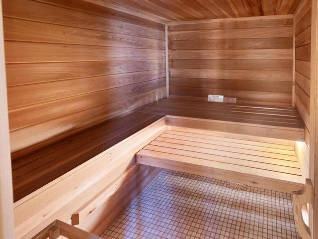 1930 127th Circle NW, Coon Rapids, MN 55448